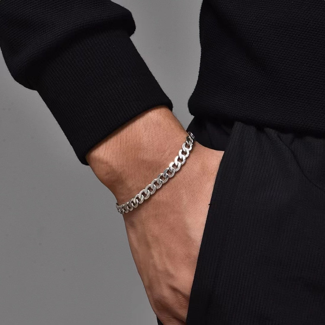 Bracelet cubain en acier titane